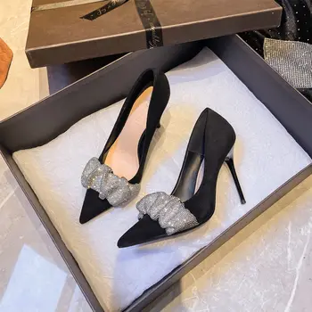 Дамски обувки на висок ток 2023, нов дизайн с кристали, сексуална сватбена мода, Чисто желание, женски обувки на тънък ток, Новият тренд