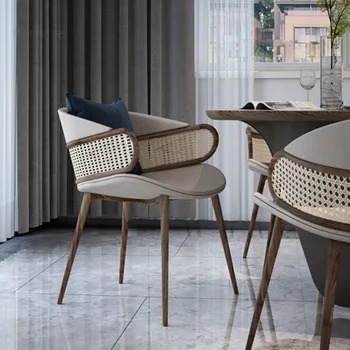 Скандинавските трапезни столове, ресторант, дизайнерски стол от масивно дърво с висококачествени облегалка, Хол, Модерен минималистичен Светъл Луксозен стол за хранене