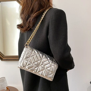 2023 Модни клетчатая чанта през рамо, чанти на веригата за жени, луксозни дизайнерски чанти, дамски чанти през рамо от изкуствена кожа, блестящата златна чанта