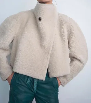 Дамски къс яке от изкуствена велур и полушерсти, обратима къса куртка с висока воротом на една пуговице, дълги ръкави и заниженными рамене, най-голям размер